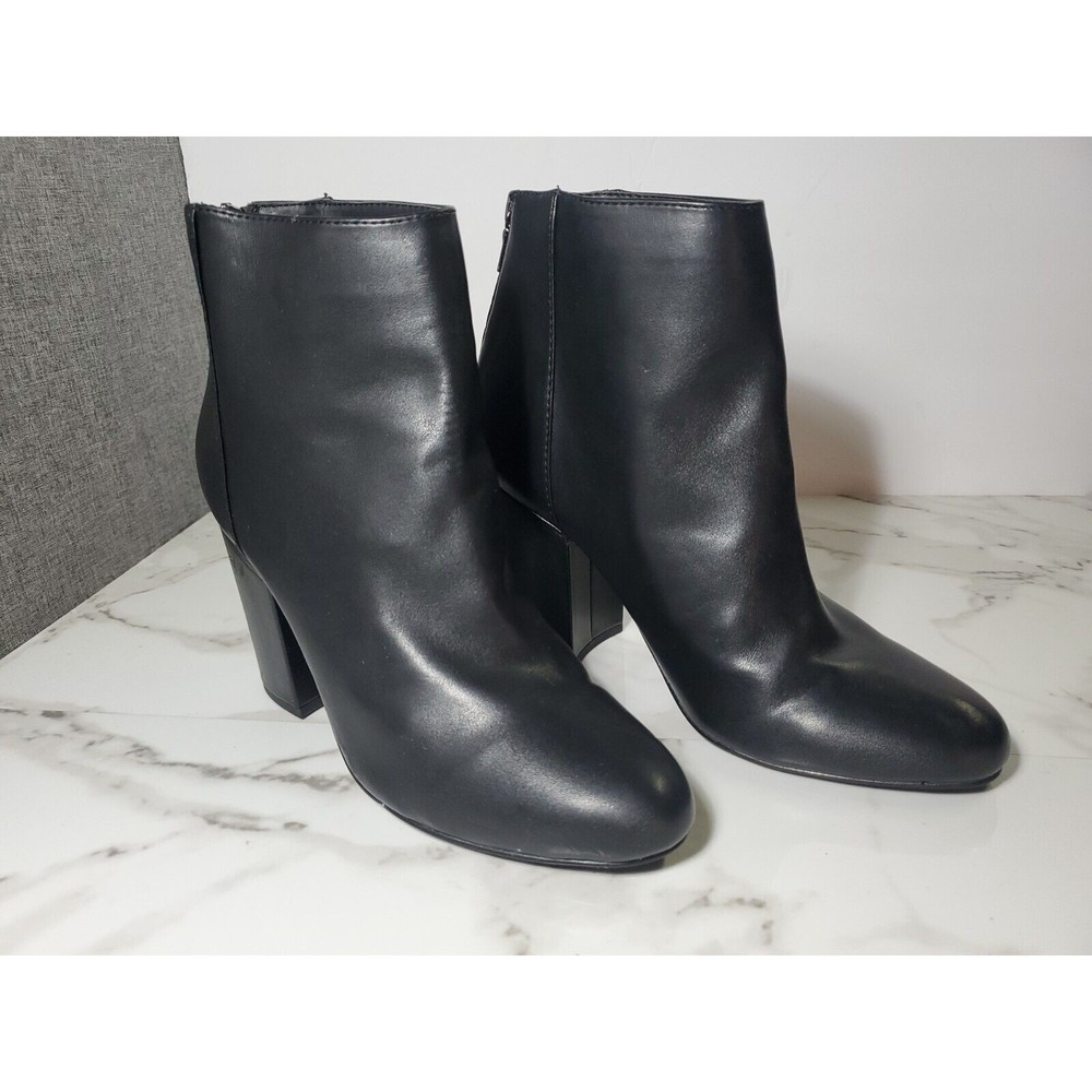 STEVE MADDEN Jillian Black Ankle Booties - Size 8.5M